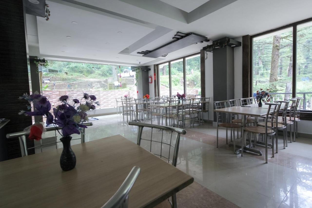 Oyo 1153 The Oak Valley Dharamshala Exterior photo